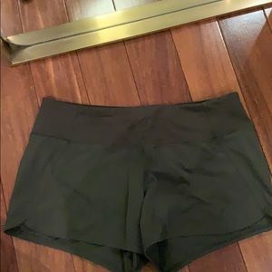 Lululemon Short Shorts Forest Green
